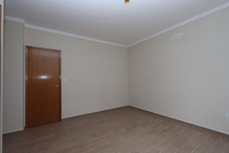 Casa à venda com 100m², 3 quartos e 2 vagasSuíte