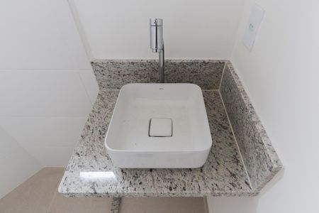 Apartamento à venda com 28m², 1 quarto e sem vagaBanheiro da suíte