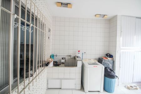 Casa para alugar com 200m², 2 quartos e 2 vagasÁrea de Serviço