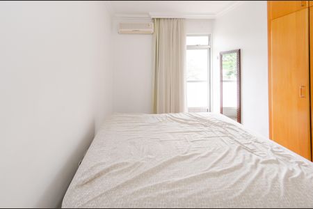 Apartamento à venda com 93m², 3 quartos e 1 vagaQuarto 2