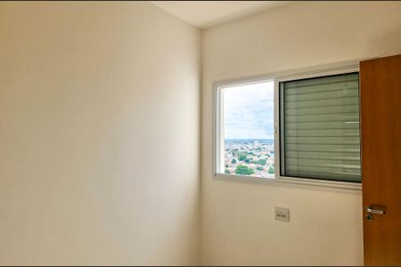 Quarto 2 de apartamento à venda com 3 quartos, 75m² em Setor Marechal Rondon, Goiânia