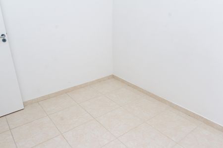 Quarto 1 de apartamento para alugar com 2 quartos, 44m² em Cosmos, Rio de Janeiro