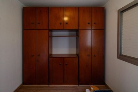 Quarto 2 de apartamento para alugar com 2 quartos, 56m² em Perdizes, São Paulo