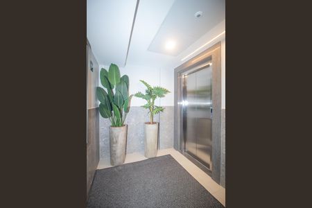 Apartamento para alugar com 34m², 1 quarto e 1 vagaHall