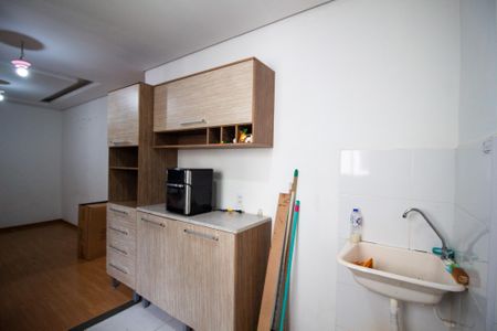 Apartamento para alugar com 70m², 2 quartos e 1 vagaÁrea de Serviço