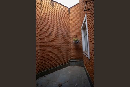 Casa à venda com 508m², 5 quartos e 6 vagasJardim de inverno