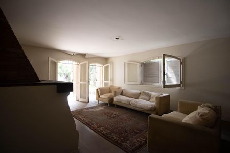 Casa à venda com 5 quartos, 508m² em Jardim Guedala, São Paulo