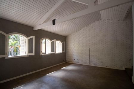 Casa à venda com 508m², 5 quartos e 6 vagasSuíte 1