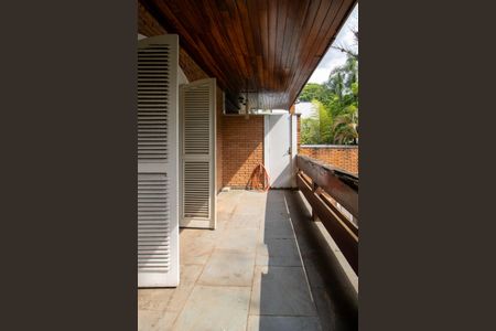 Casa à venda com 508m², 5 quartos e 6 vagasVaranda Suíte 2