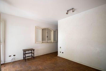 Casa à venda com 508m², 5 quartos e 6 vagasSuíte 2