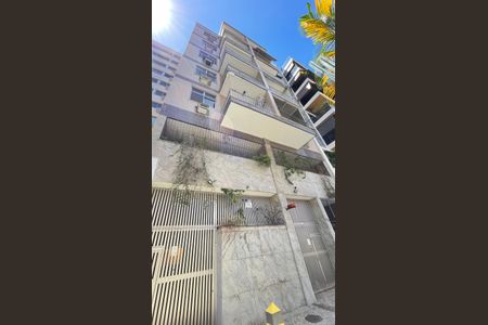 Apartamento à venda com 52m², 1 quarto e 1 vagaFachada