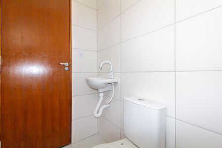 Apartamento para alugar com 34m², 1 quarto e sem vaga Apartamento para alugar com 34m², 1 quarto e sem vagaBanheiro