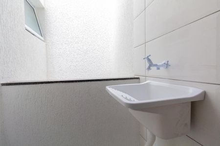 Sala, Cozinha e área de serviço de apartamento para alugar com 1 quarto, 34m² em Vila Santa Teresa, São Paulo