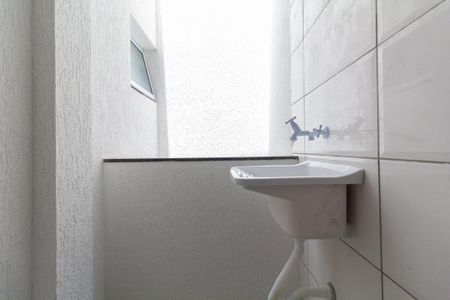 Sala, Cozinha e área de serviço de apartamento para alugar com 1 quarto, 34m² em Vila Santa Teresa, São Paulo