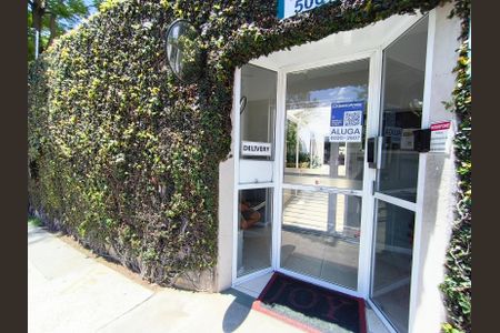 Studio para alugar com 36m², 1 quarto e 1 vagaFachada + Plaquinha