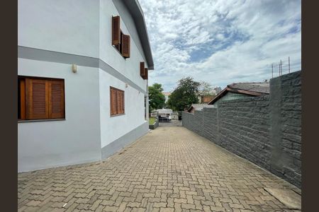 Casa à venda com 138m², 3 quartos e 3 vagasÁrea externa