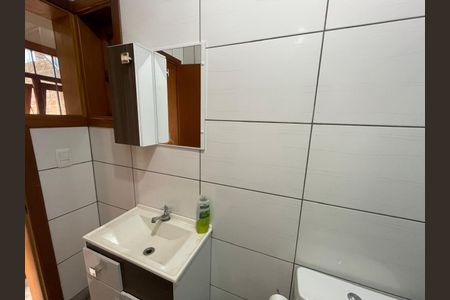 Casa à venda com 138m², 3 quartos e 3 vagasBanheiro 2