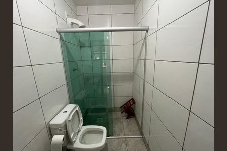 Casa à venda com 138m², 3 quartos e 3 vagasBanheiro 2