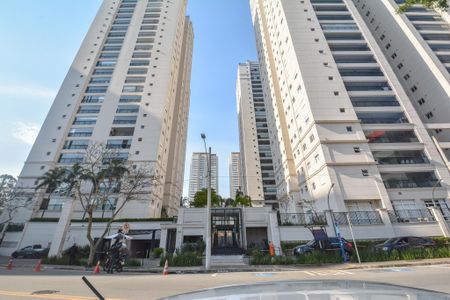 Apartamento à venda com 106m², 3 quartos e 2 vagasFachada