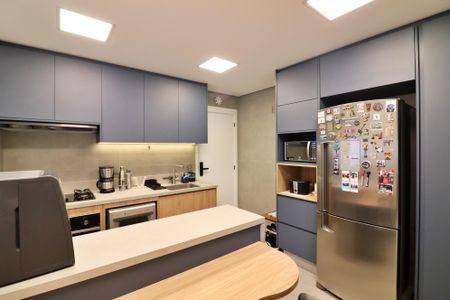 Apartamento à venda com 106m², 3 quartos e 2 vagasCozinha 