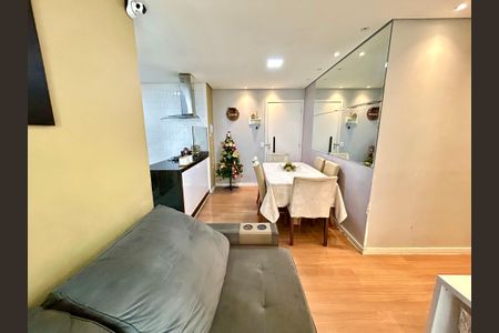 Sala de apartamento para alugar com 2 quartos, 66m² em Picanço, Guarulhos