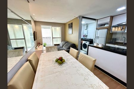 Apartamento para alugar com 66m², 2 quartos e 1 vagaSala