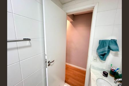 Apartamento para alugar com 66m², 2 quartos e 1 vagaBanheiro 1