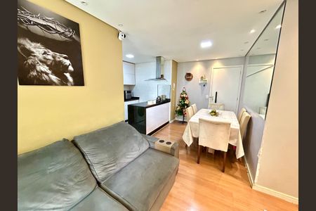 Sala de apartamento para alugar com 2 quartos, 66m² em Picanço, Guarulhos