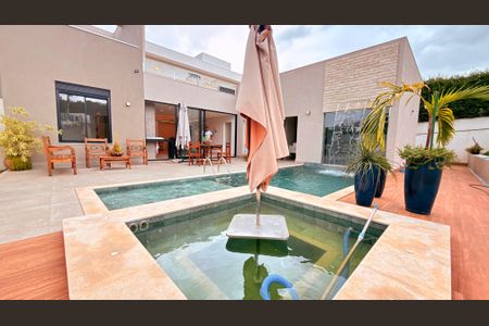 Casa de condomínio à venda com 1092m², 4 quartos e 9 vagasPiscina