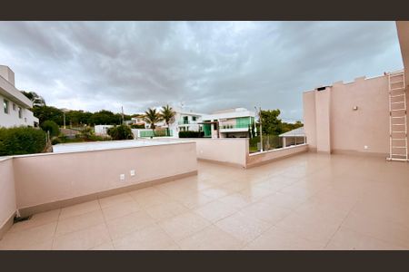 Casa de condomínio à venda com 1092m², 4 quartos e 9 vagasVaranda