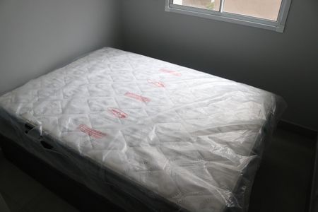 Quarto 2 de apartamento para alugar com 2 quartos, 34m² em Parque Industrial Tomas Edson, São Paulo