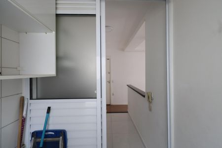 Apartamento para alugar com 45m², 2 quartos e 1 vagaÁrea de Serviço