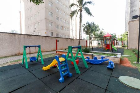 Apartamento para alugar com 45m², 2 quartos e 1 vagaÁrea comum - Playground