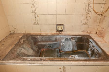 Casa à venda com 250m², 2 quartos e 5 vagasBanheiro da Suíte