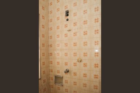 Casa à venda com 250m², 2 quartos e 5 vagasBanheiro Social