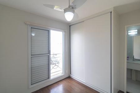 Casa de condomínio para alugar com 100m², 3 quartos e 2 vagasSuíte