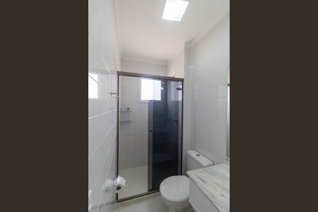 Casa de condomínio para alugar com 100m², 3 quartos e 2 vagasBanheiro da Suíte