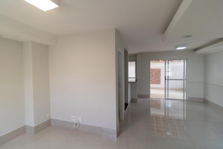 Casa de condomínio para alugar com 100m², 3 quartos e 2 vagasSalas