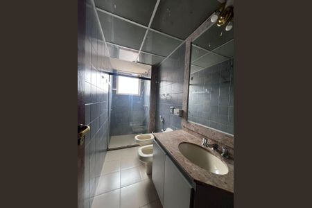 Apartamento para alugar com 120m², 3 quartos e 3 vagas