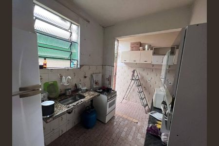 Apartamento à venda com 2 quartos, 58m² em Cachoeirinha, Belo Horizonte