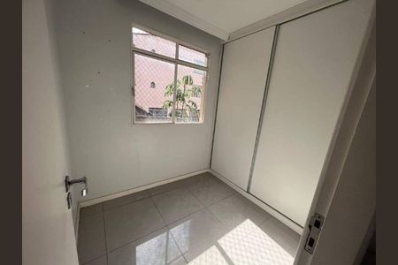 Apartamento à venda com 3 quartos, 70m² em Vila Ermelinda, Belo Horizonte