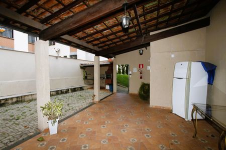 Apartamento à venda com 75m², 3 quartos e sem vagaÁrea comum - Churrasqueira