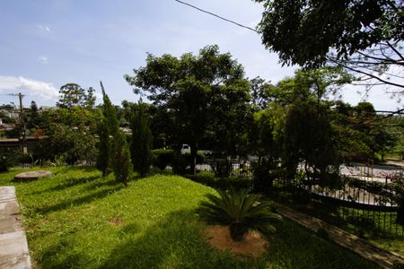 Apartamento à venda com 75m², 3 quartos e sem vagaÁrea comum