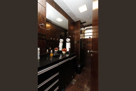 Apartamento à venda com 75m², 3 quartos e sem vagaBanheiro Social