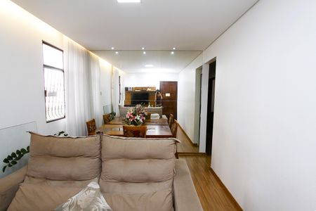 Apartamento à venda com 75m², 3 quartos e sem vagaSala