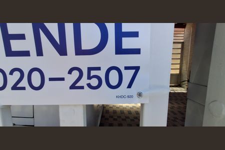 Casa à venda com 114m², 2 quartos e 2 vagasCódigo plaquinha KHDC-920