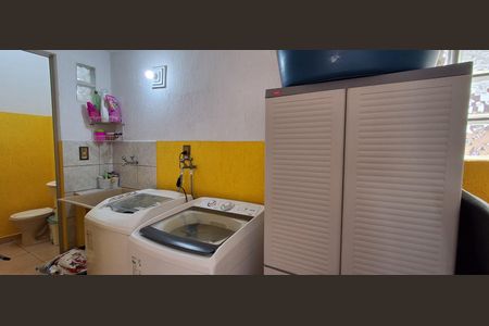 Casa à venda com 114m², 2 quartos e 2 vagasÁrea de Serviço 