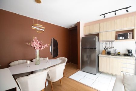 Apartamento à venda com 48m², 2 quartos e 1 vaga Apartamento à venda com 48m², 2 quartos e 1 vagaSala