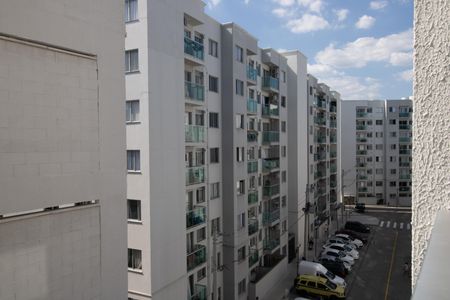 Apartamento à venda com 48m², 2 quartos e 1 vaga Apartamento à venda com 48m², 2 quartos e 1 vagaSala - Varanda