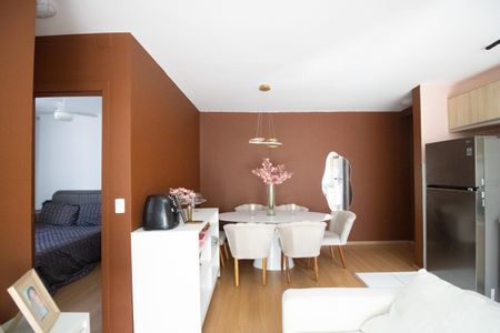 Sala de apartamento à venda com 2 quartos, 48m² em Pechincha, Rio de Janeiro